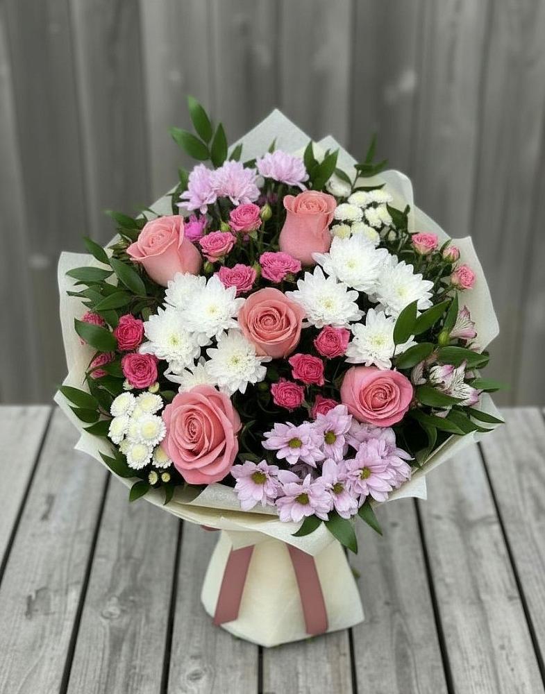 Букет цветов из: Альстромерии, Гвоздики, Розы и Хризантемы в Сосновское
