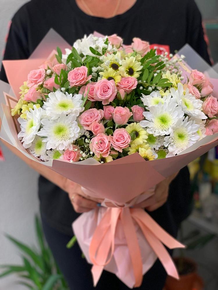 Букет цветов из: Розы и Хризантемы в Сосновское