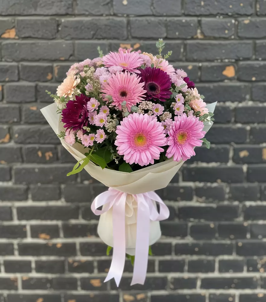 Букет цветов из: Герберы и Хризантемы в Сосновское
