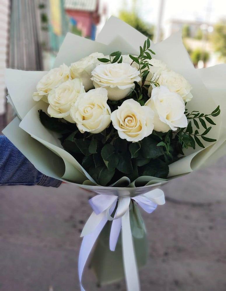 Букет Белые розы Проуд в Сосновское