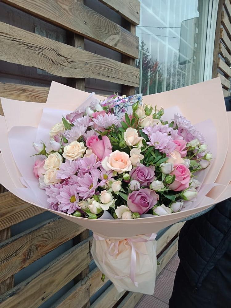 Букет цветов из: Розы и Хризантемы в Сосновское