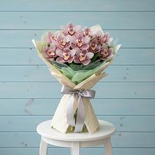 Букет цветов из:  Орхидеи и Розы в Сосновское