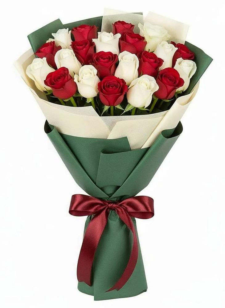 Букет Микс из красных и белых роз в Сосновское