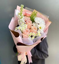 Букет цветов из:  Хризантемы и Розы в Сосновское