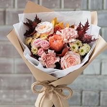 Букет цветов из:  Гвоздики, Хризантемы и Розы в Сосновское