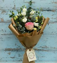 Букет цветов из:  Розы и Лизиантусы в Сосновское